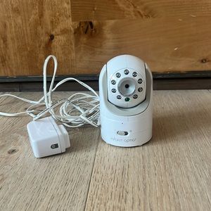 Infant Optics DXR-8 Baby Monitor Camera and wall charger for monitor only